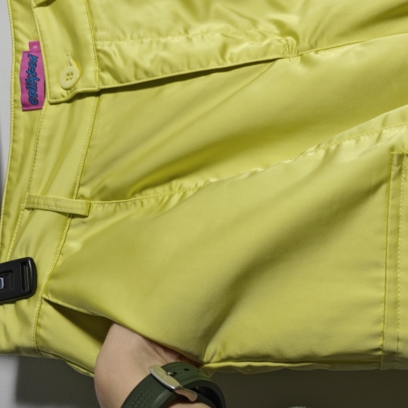 EDIKTED Flourescent Yellow Wide Leg Cargo Pants Size Medium - Picture 15 of 16